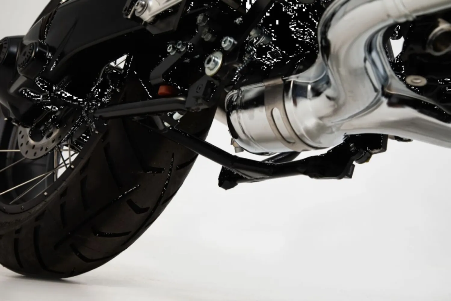 SW-MOTECH - CENTERSTAND - 05100606