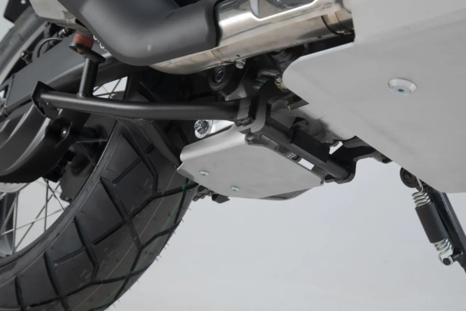 SW-MOTECH - CENTER STAND - 05100624