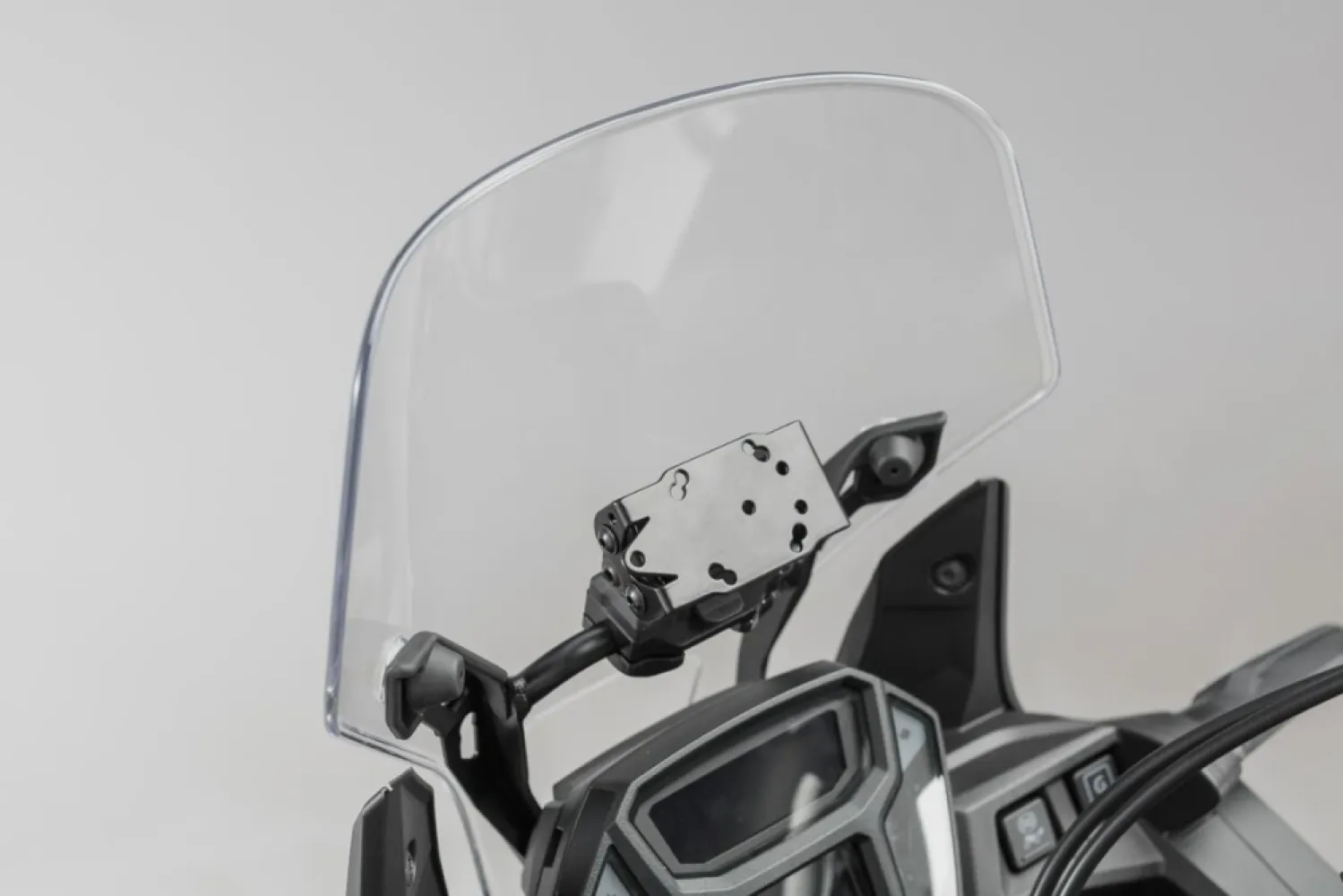SW-MOTECH - CROSSBAR GPS MOUNT 10/12M - 06030857