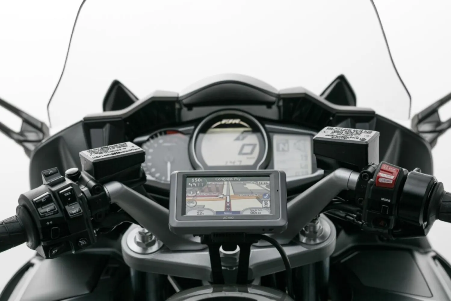 SW-MOTECH - HANDLEBAR GPS MOUNT - 06030868