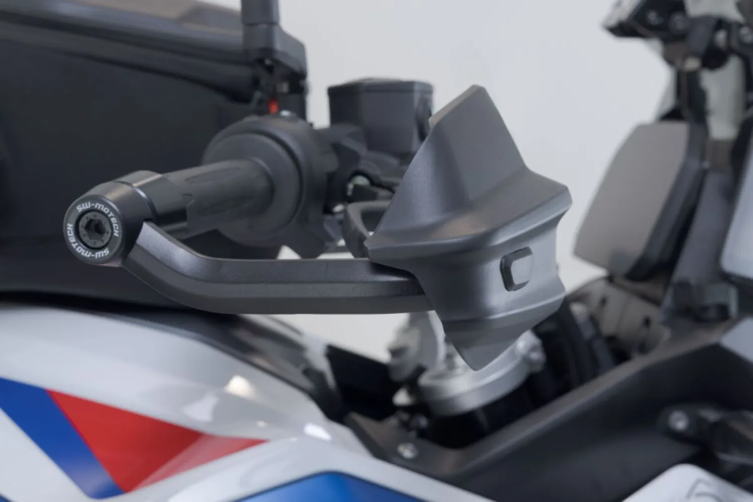 SW-MOTECH - HANDGUARD KIT ADVENTURE - 06352556
