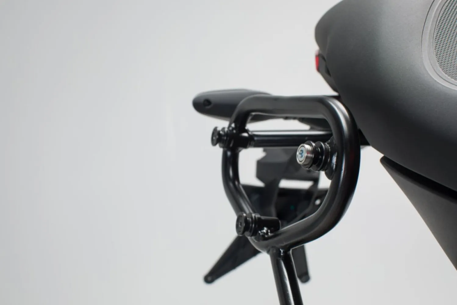 SW-MOTECH - SISSY BAR RIGID-GB '22+ SPORTS - 15100787