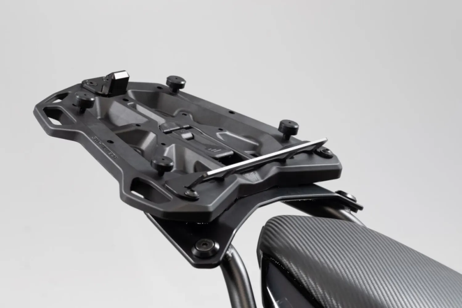 SW-MOTECH - STREET RACK ADPT SHAD - 15100905