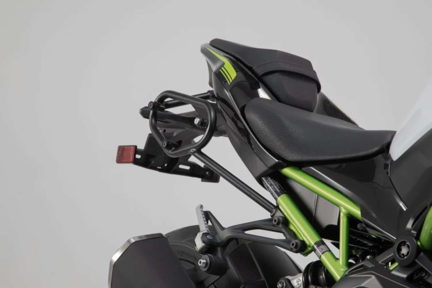 SW-MOTECH - SLC SIDE CARRIER R - 15100939