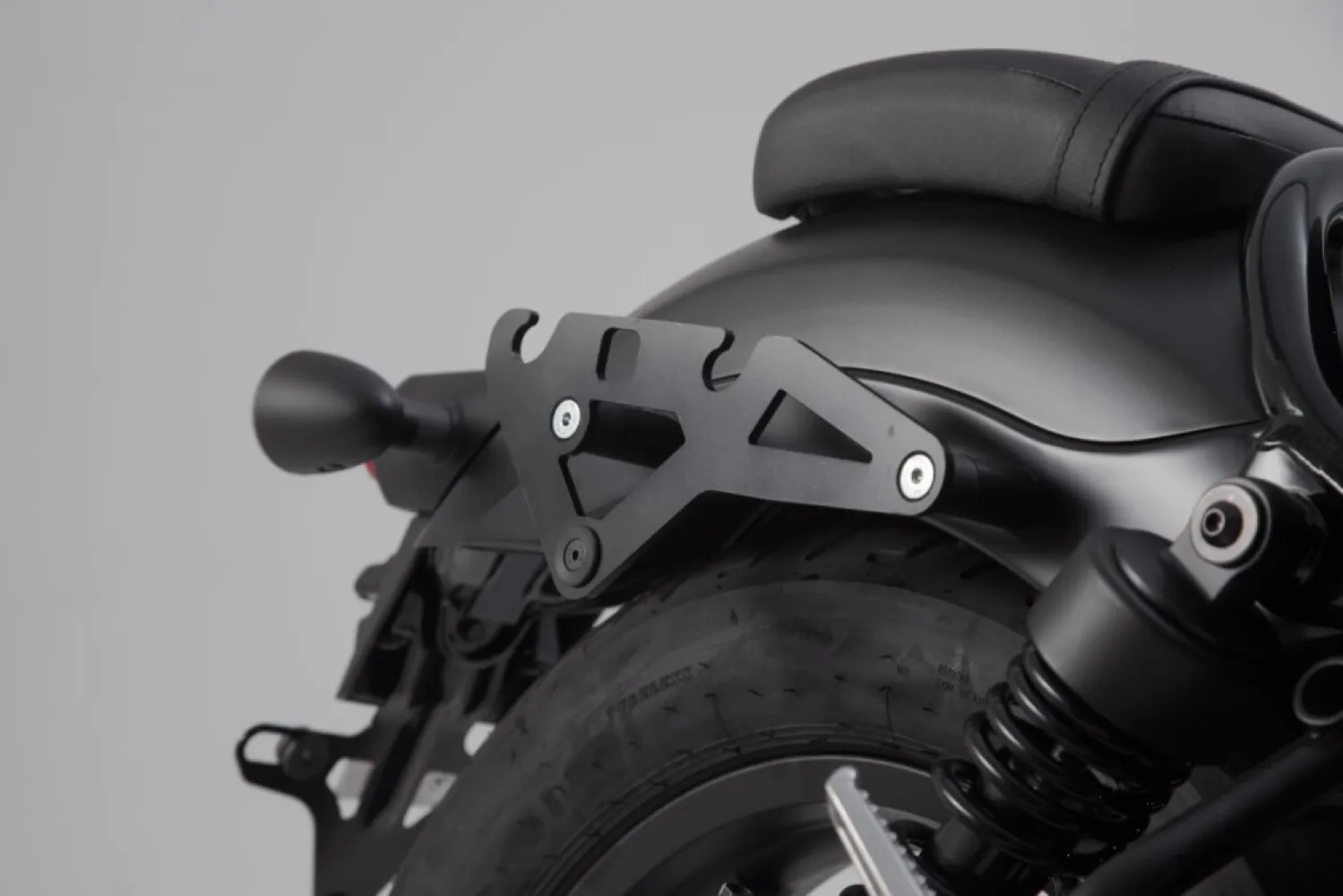 SW-MOTECH - SLH SIDE CARRIER R - 15100944