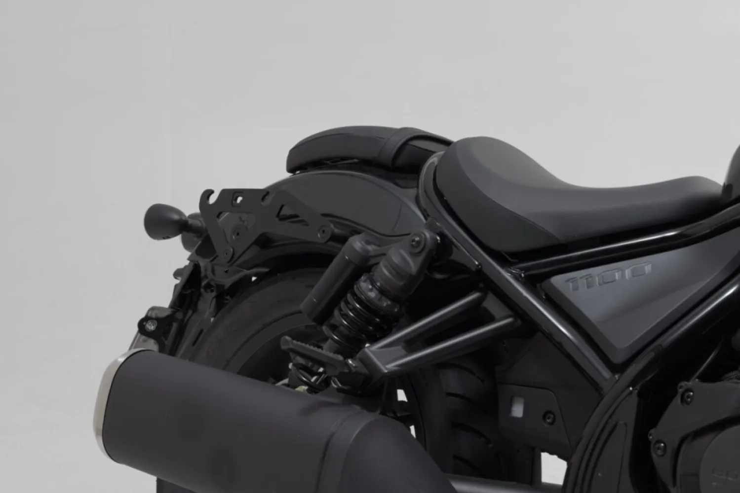 SW-MOTECH - SLH SIDE CARRIER LH1 R - 15101040