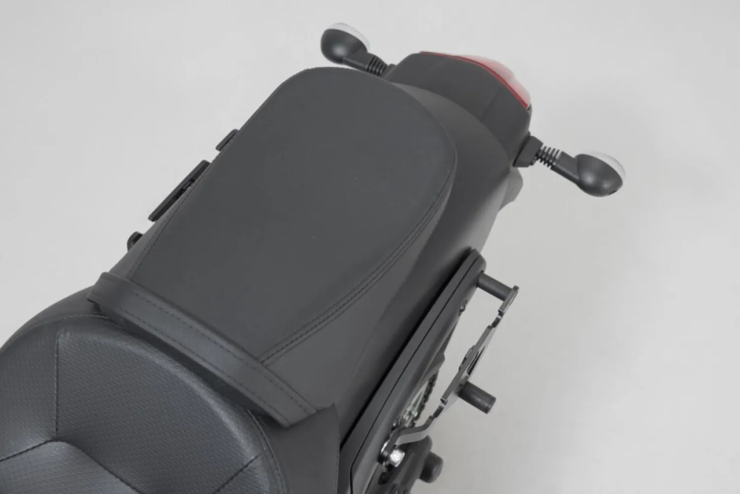 SW-MOTECH - SLH SIDE CARRIER LH1 L - 15101054