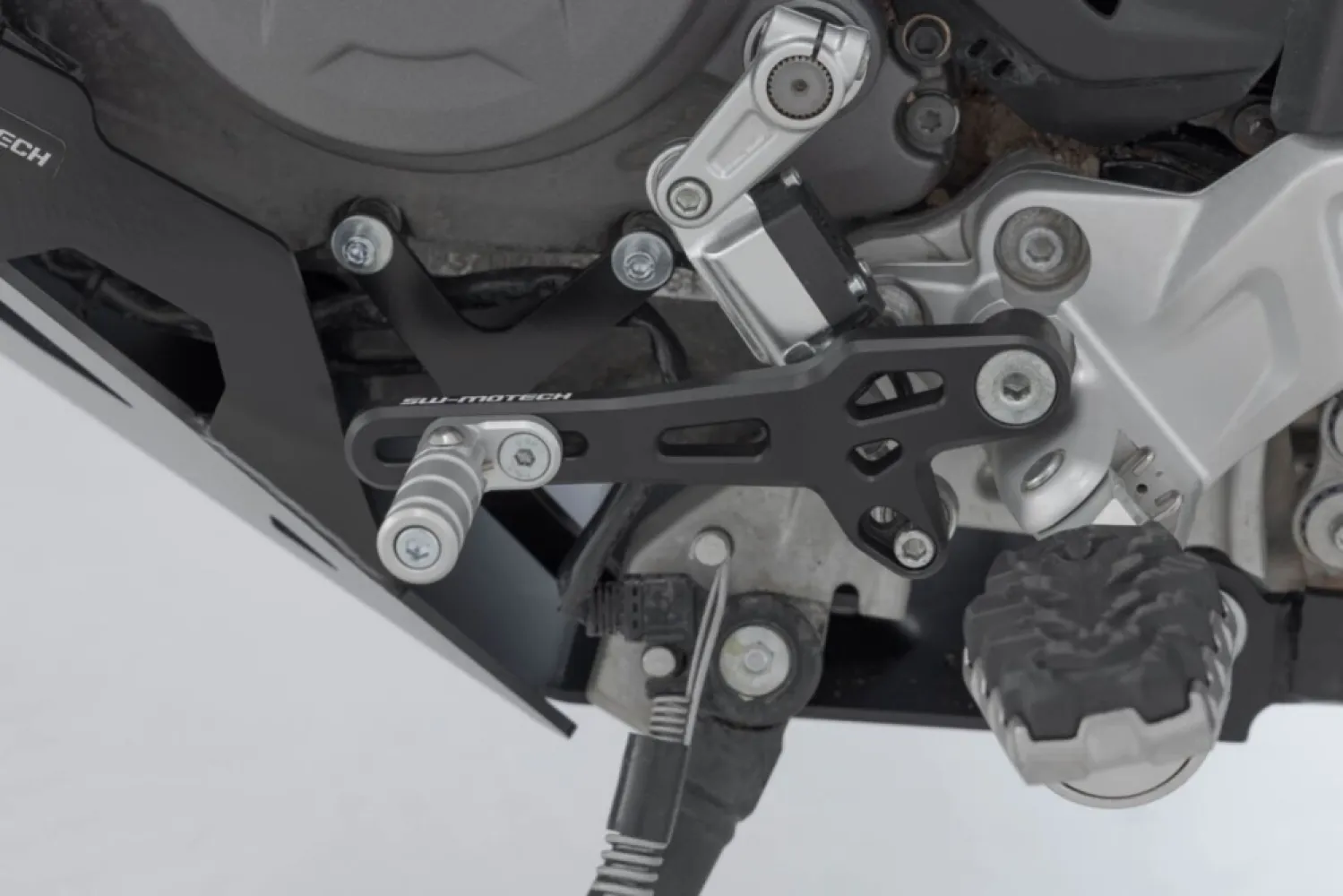 SW-MOTECH - GEAR LEVER - 16021534