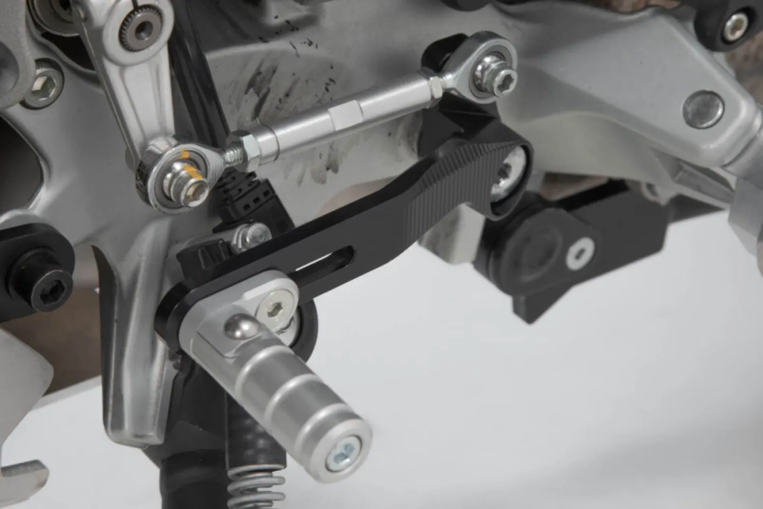 SW-MOTECH - GEAR LEVER - 16021533