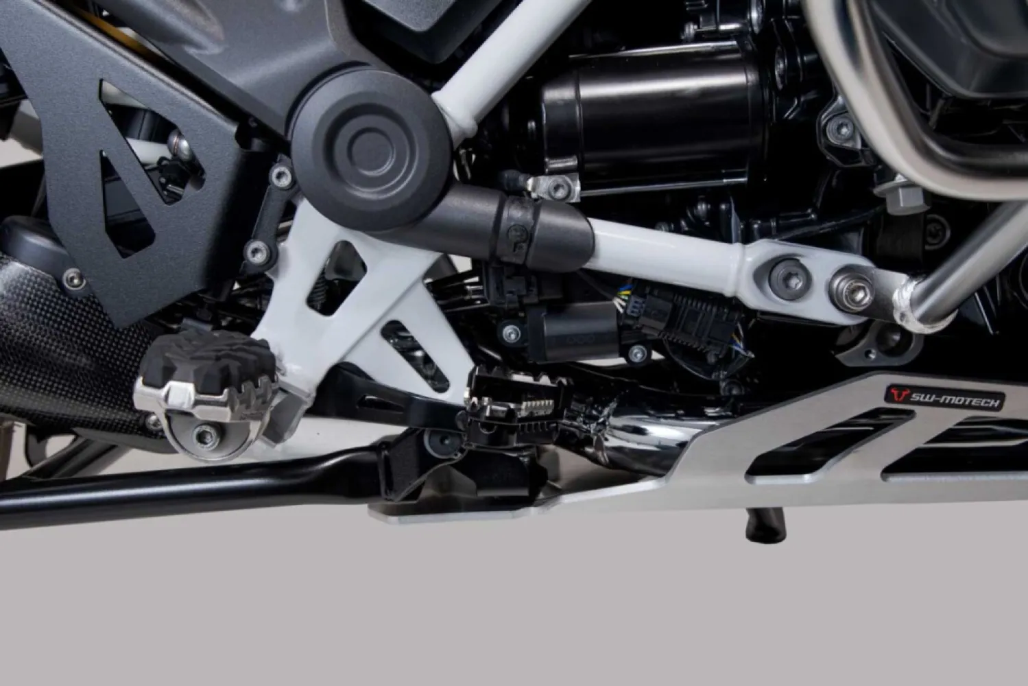 SW-MOTECH - BRAKE PEDAL EXTENSION - 16100624