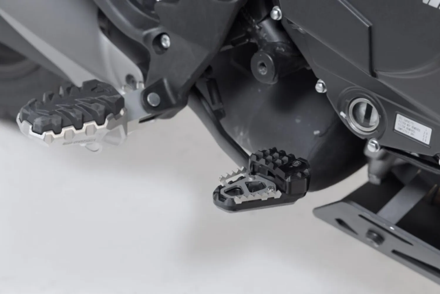 SW-MOTECH - BRAKE PEDAL EXTENSION - 16100688