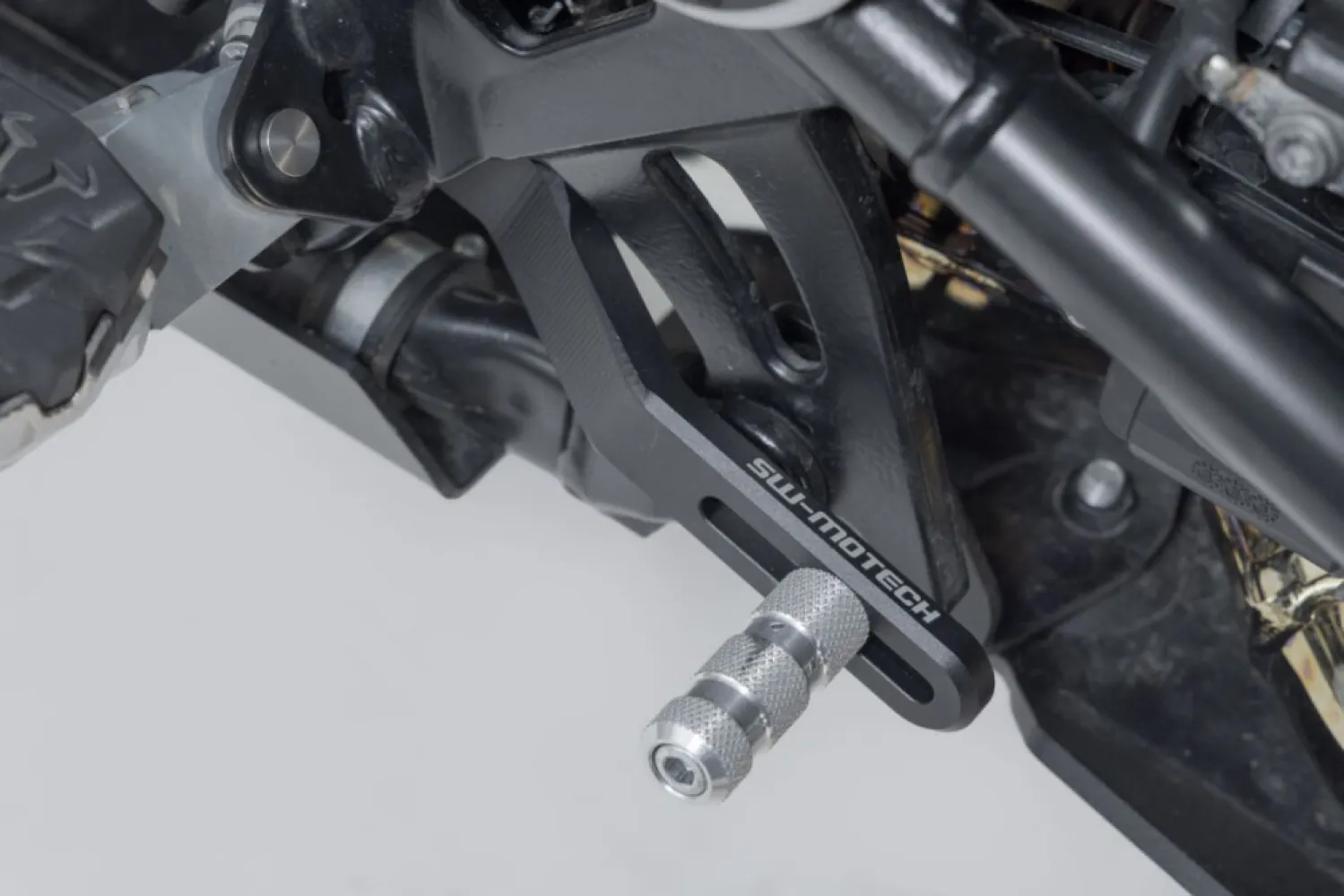 SW-MOTECH - BRAKE PEDAL - 16100747