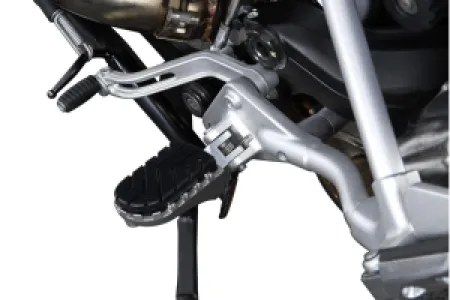 SW-MOTECH - FOOTREST KIT ION - 16202033