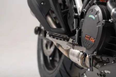 SW-MOTECH - ION FOOTPEG KIT KTM ADV - 16202050