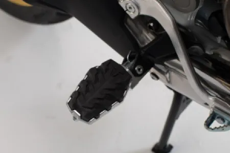 SW-MOTECH - EVO FOOTPEG KIT V85TT - 16202054