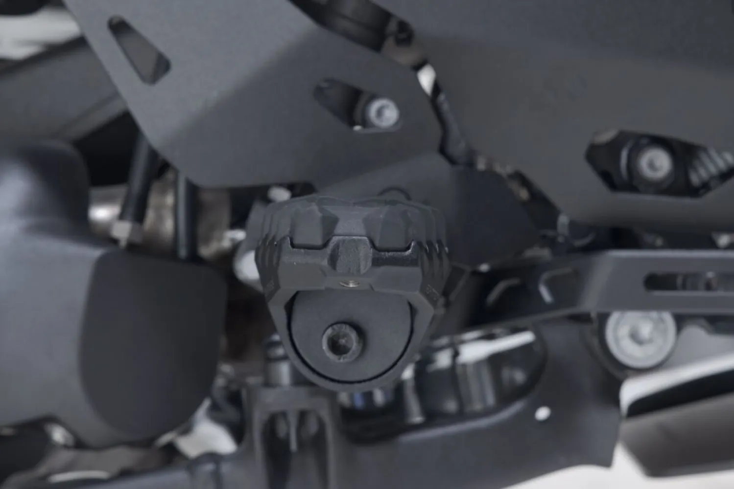 SW-MOTECH - EVO FOOTREST KIT - 16202718