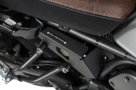 SW-MOTECH - BRAKE RESERVOIR GUARD SET - 17310714