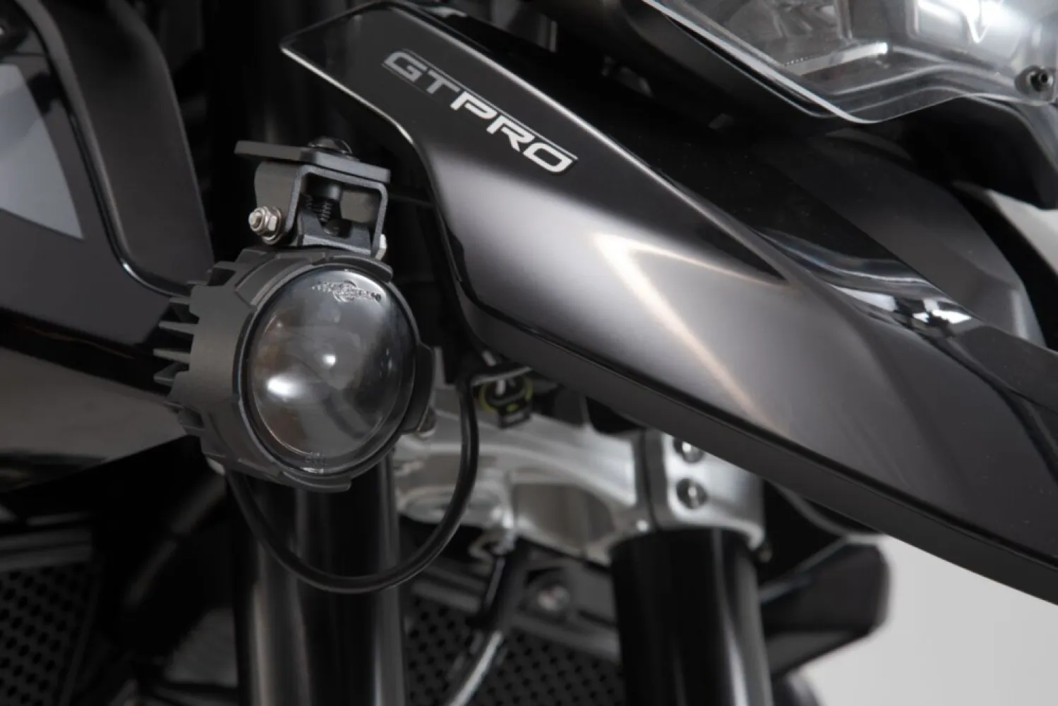 SW-MOTECH - EVO HIGH BEAM KIT - 20012408