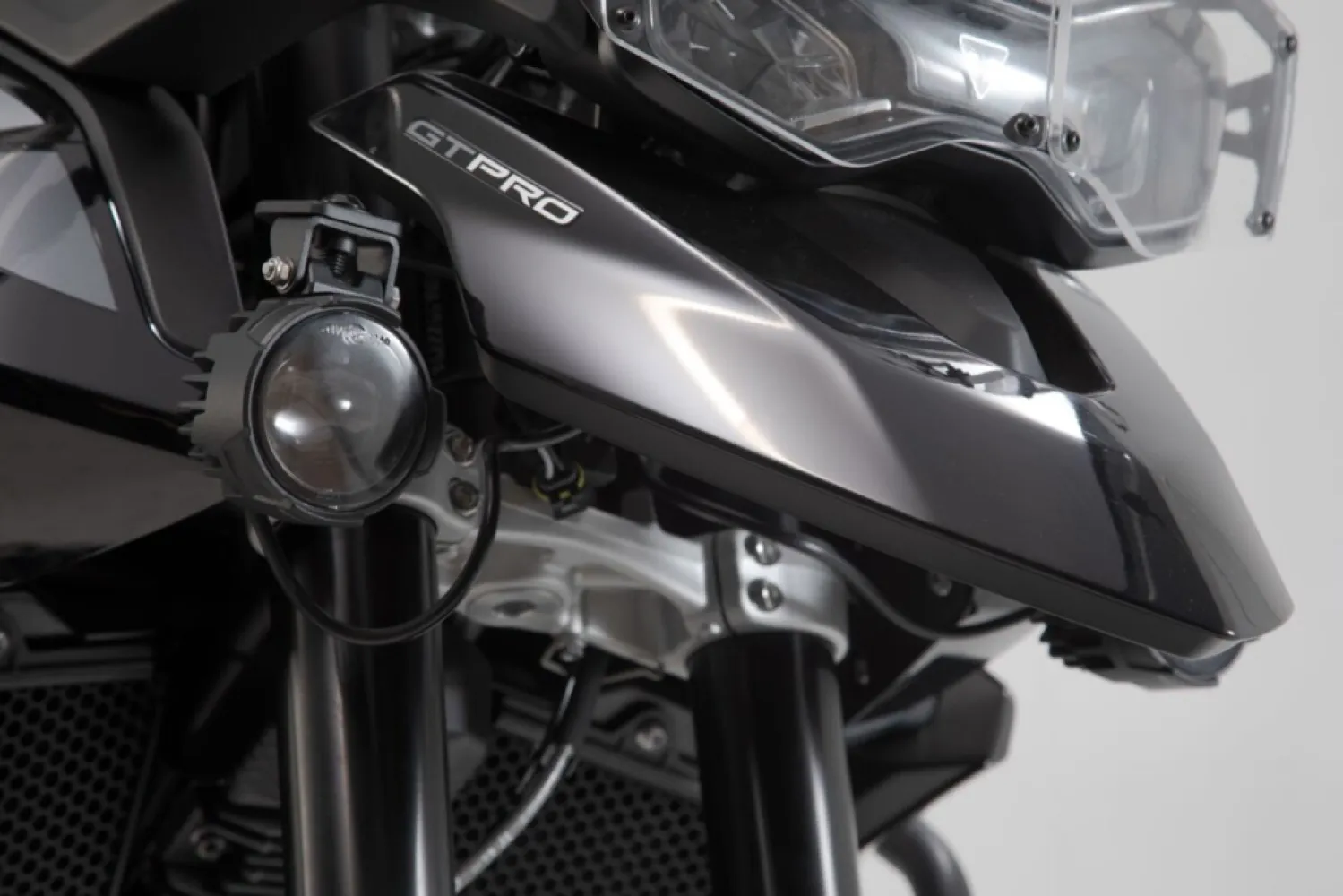SW-MOTECH - EVO HIGH BEAM KIT - 20012408