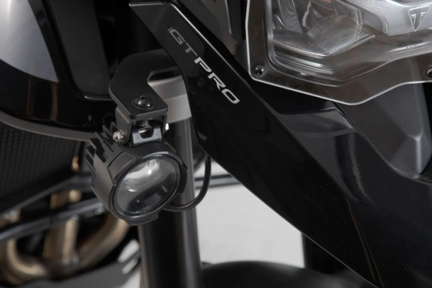 SW-MOTECH - EVO HIGH BEAM KIT - 20012408