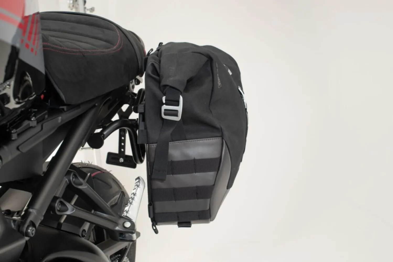 SW-MOTECH - SIDEBAG SYS LEGEND LC - 35011615