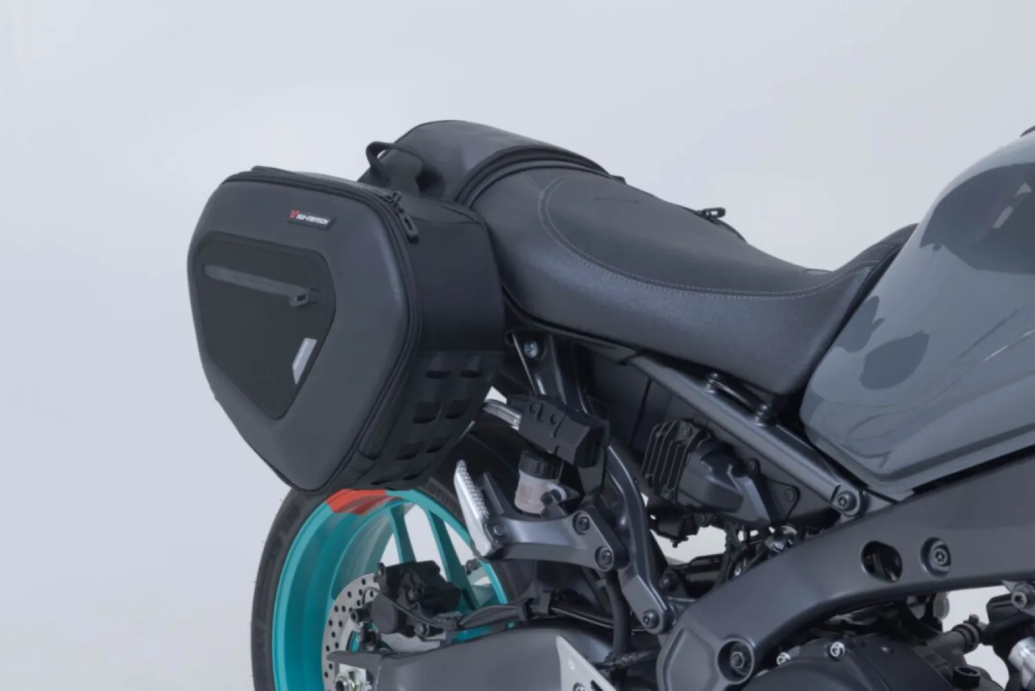 SW-MOTECH - PRO BLAZE SADDLEBAG SET - 35012086