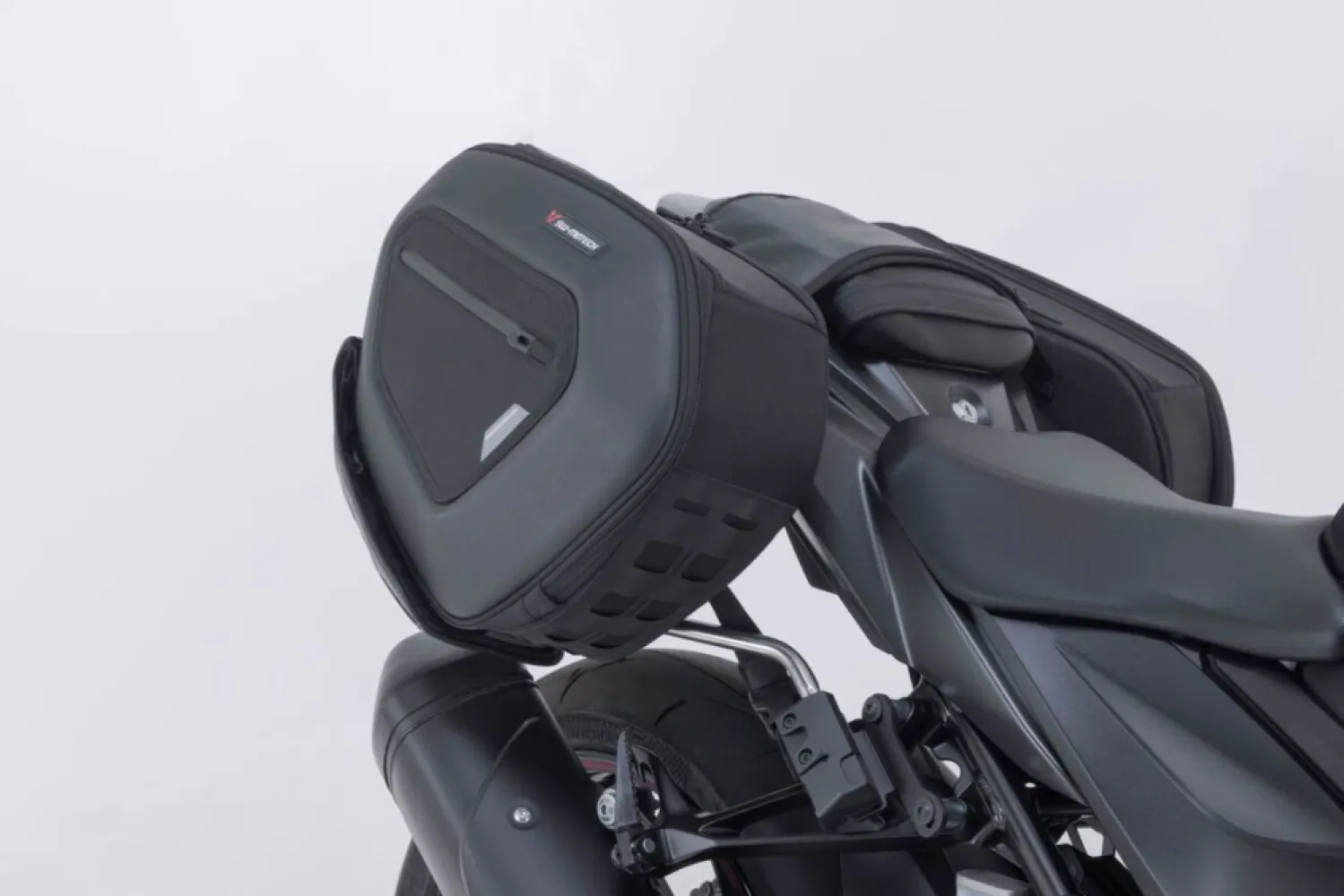 SW-MOTECH - PRO BLAZE H SADDLEBAG SET - 35012156