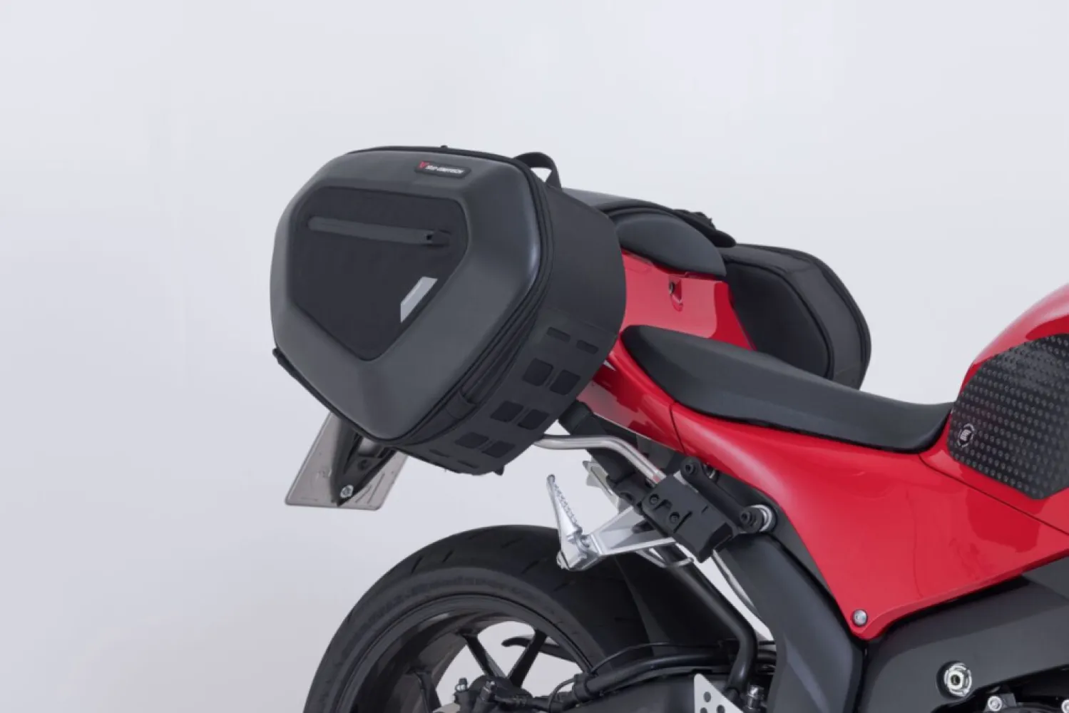 SW-MOTECH - PRO BLAZE H SADDLEBAG SET - 35012189