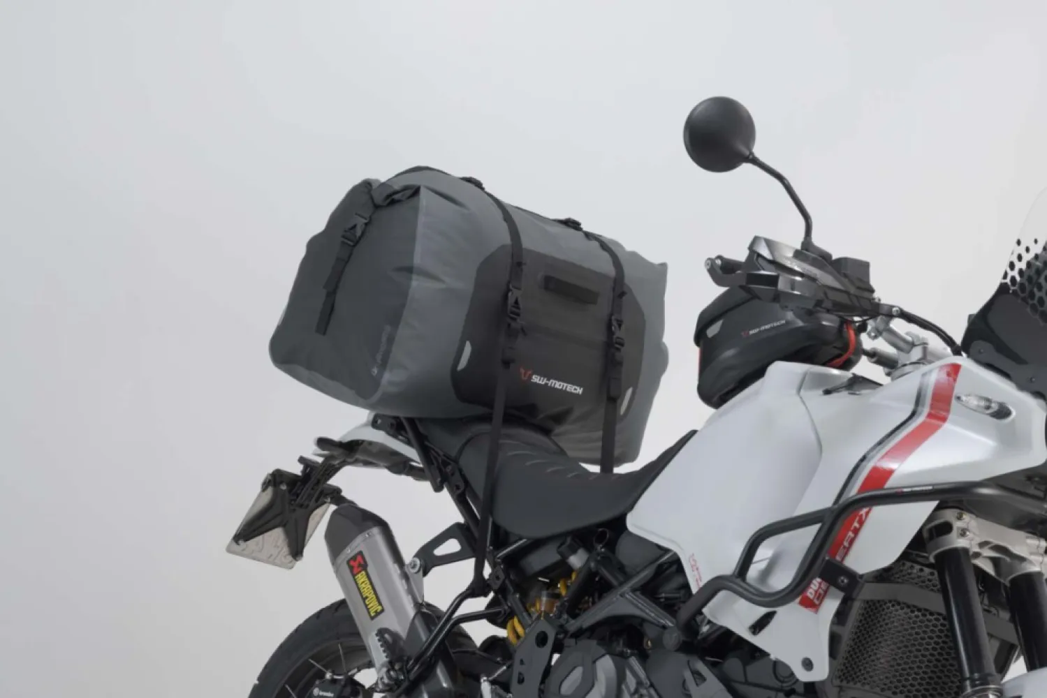 SW-MOTECH - DRYBAG 600 TAIL BAG - 35300042