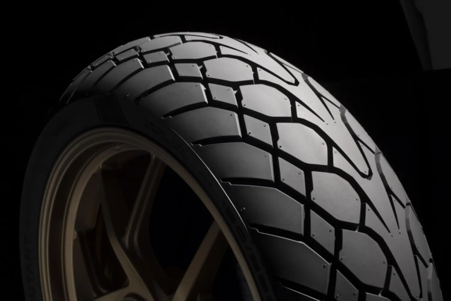 DUNLOP - MUT 110/80ZR18 (58W) TLM+ - 03010853