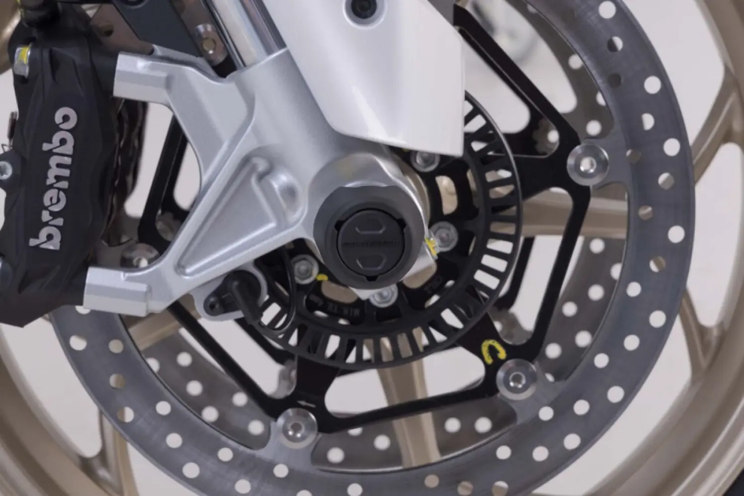 SW-MOTECH - FRONT AXLE SLIDER SET - 05052371