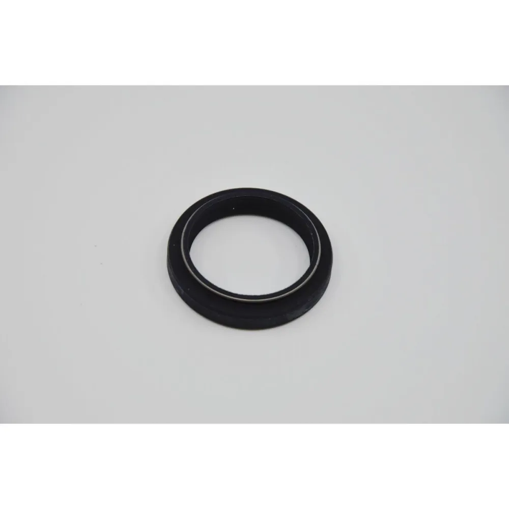 SKF - FORK SEAL SINGLE YAM 41 MM - 04070923