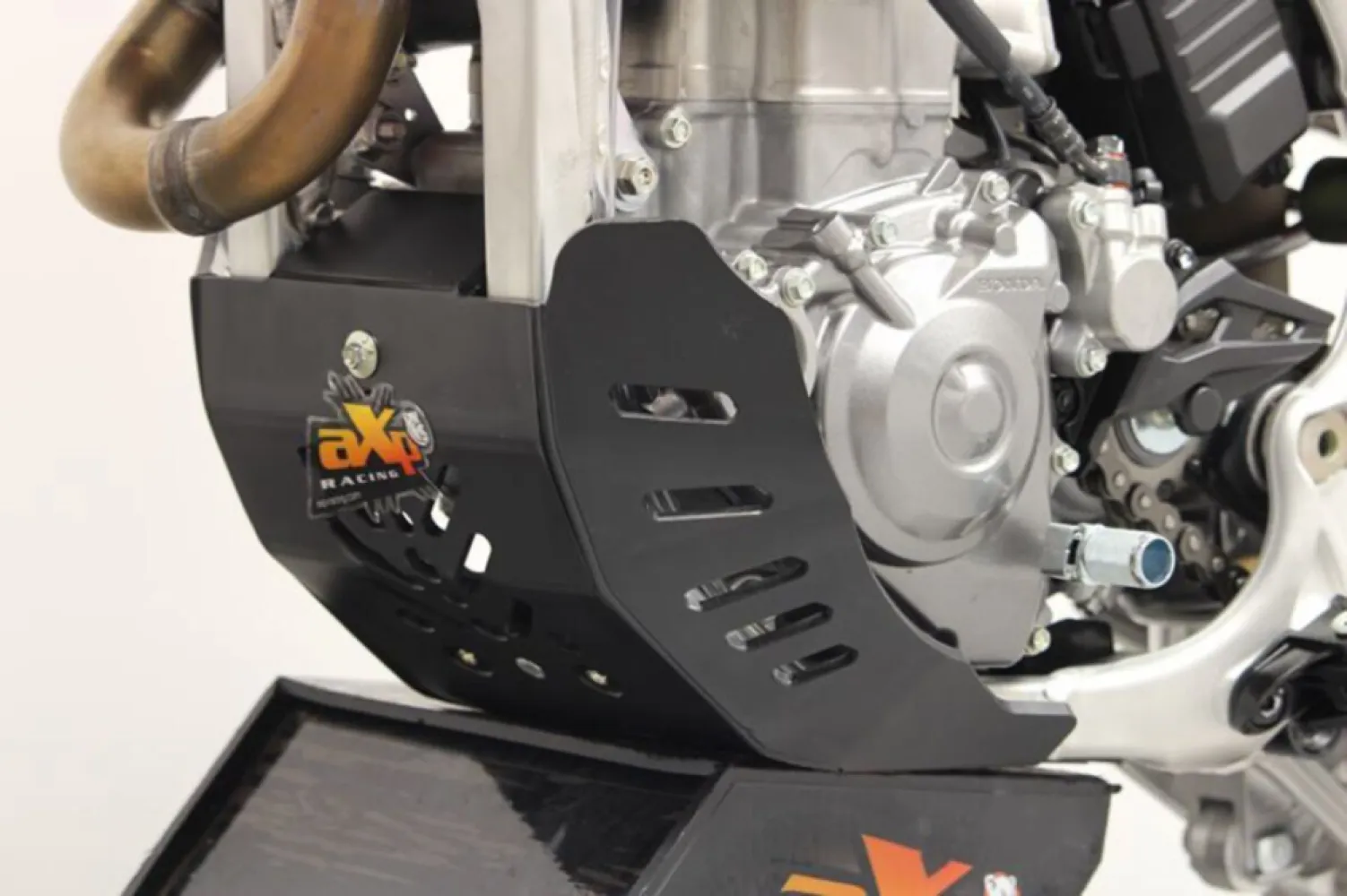 AXP RACING - SKID PLATE 6MM CRF450 21- BK - 05062001