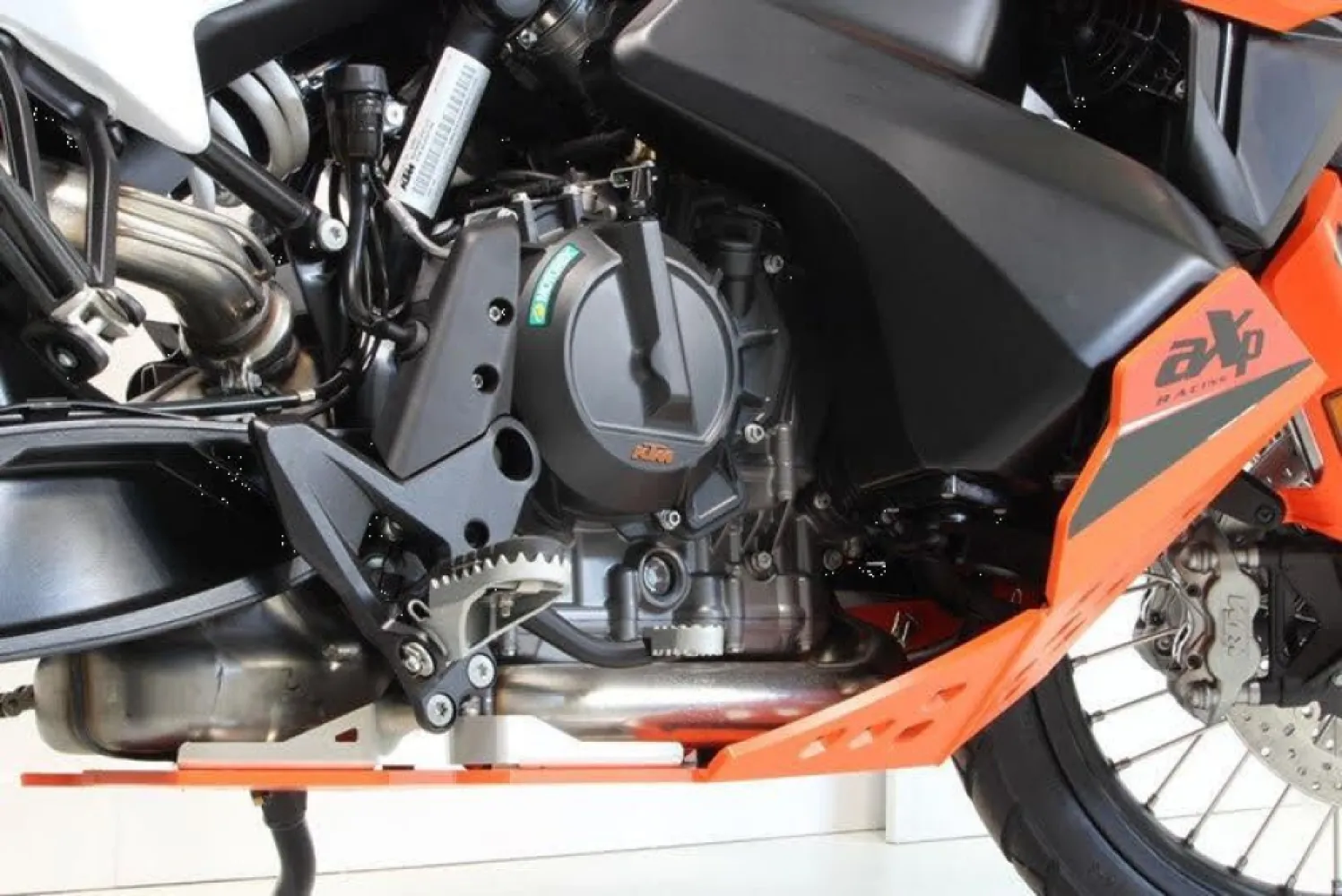 AXP RACING - ADV SKID PLATE KTM OR - 05062177