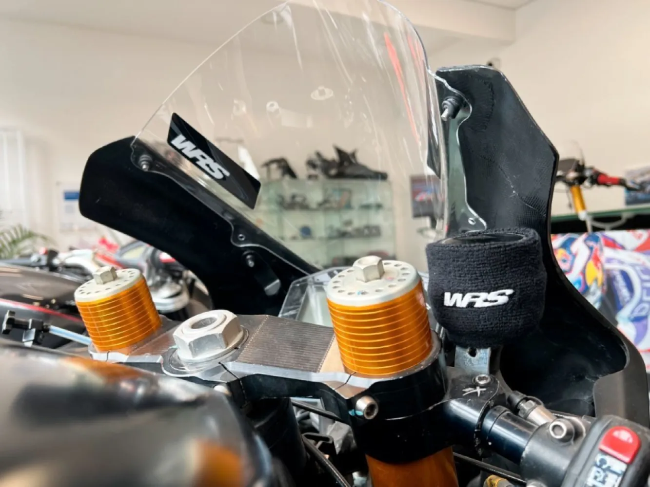 WRS - CUFF PROTECTOR FOR BREAK RESER - 06110215