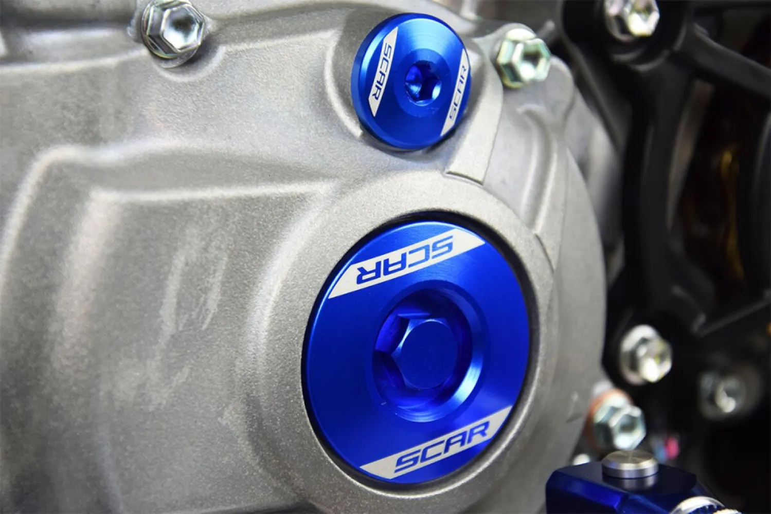 SCAR - ENGINE PLUG BLUE - 09401079