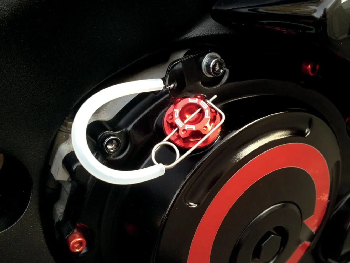 PSR - OIL CAP KIT M22X1.5 RED - 09500456