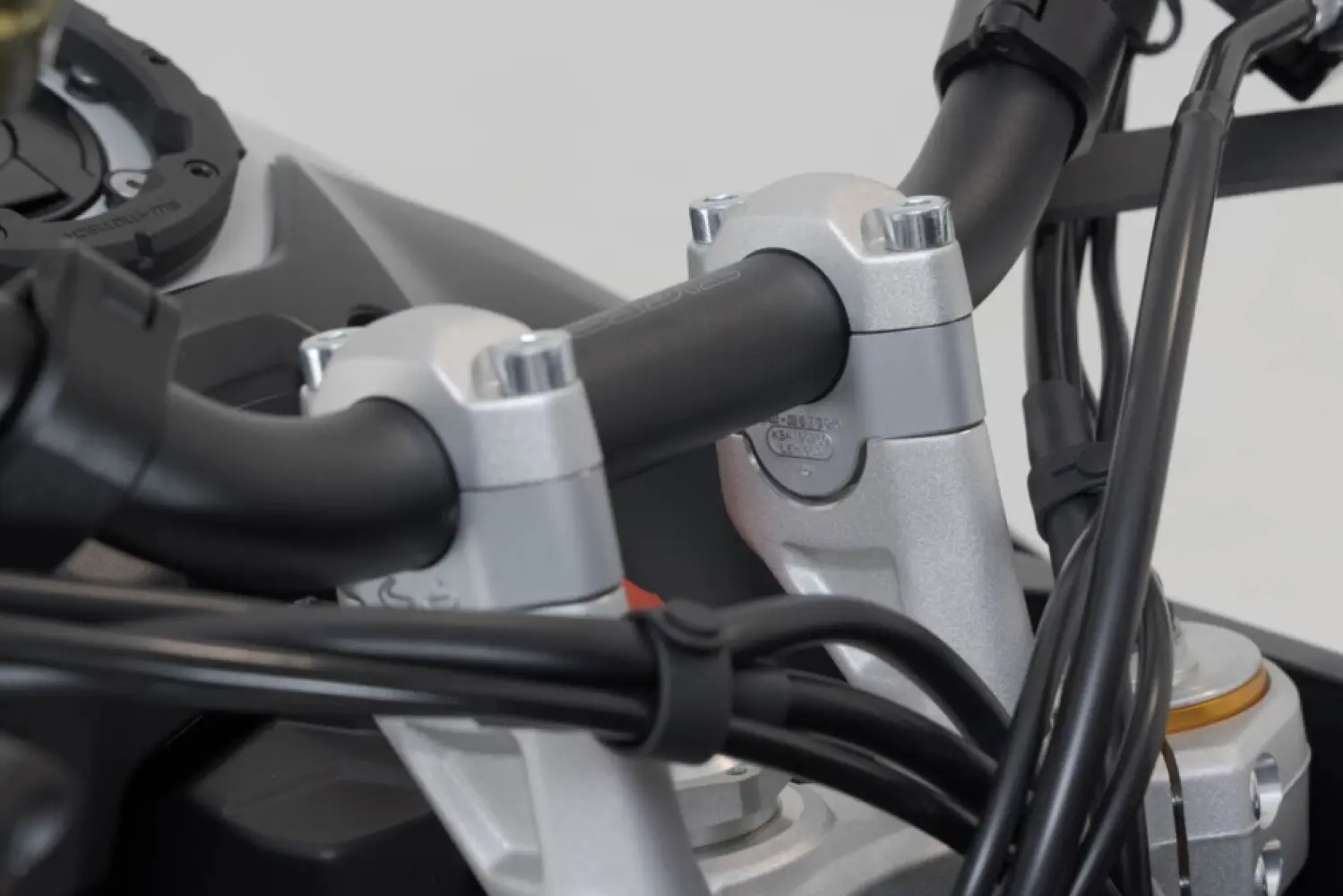 SW-MOTECH - BAR RISER - 06021557