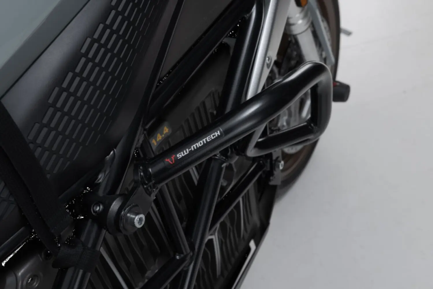 SW-MOTECH - CRASH BAR - 05061885