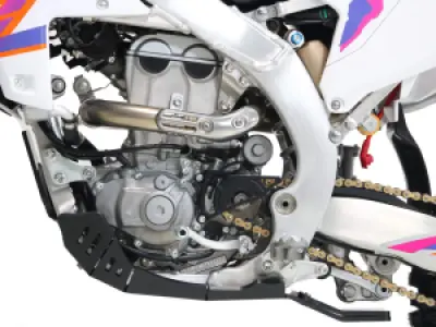 AXP RACING - XTREM SKID PLATE YAM BK - 05062409