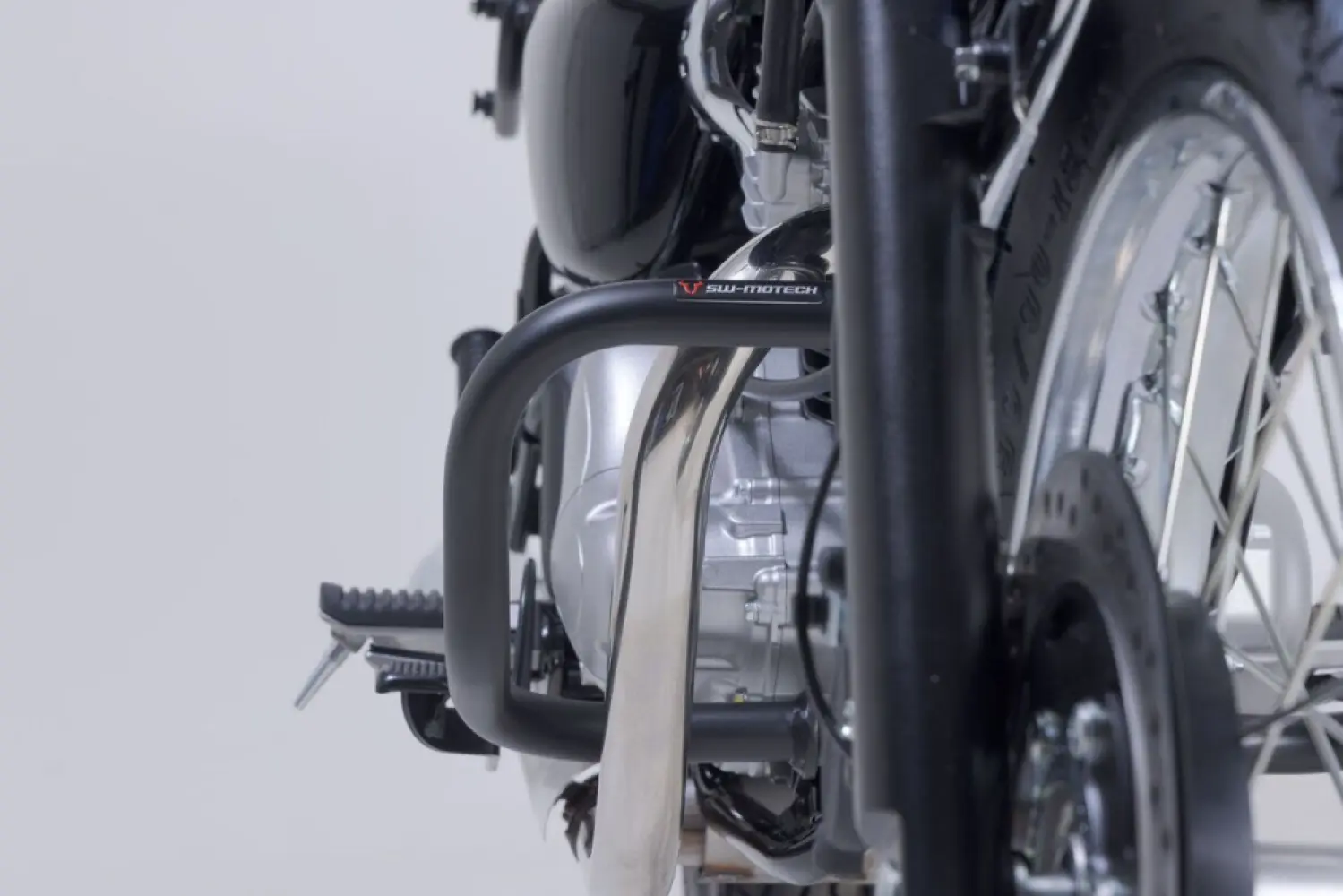 SW-MOTECH - CRASH BAR W230 - 05062508