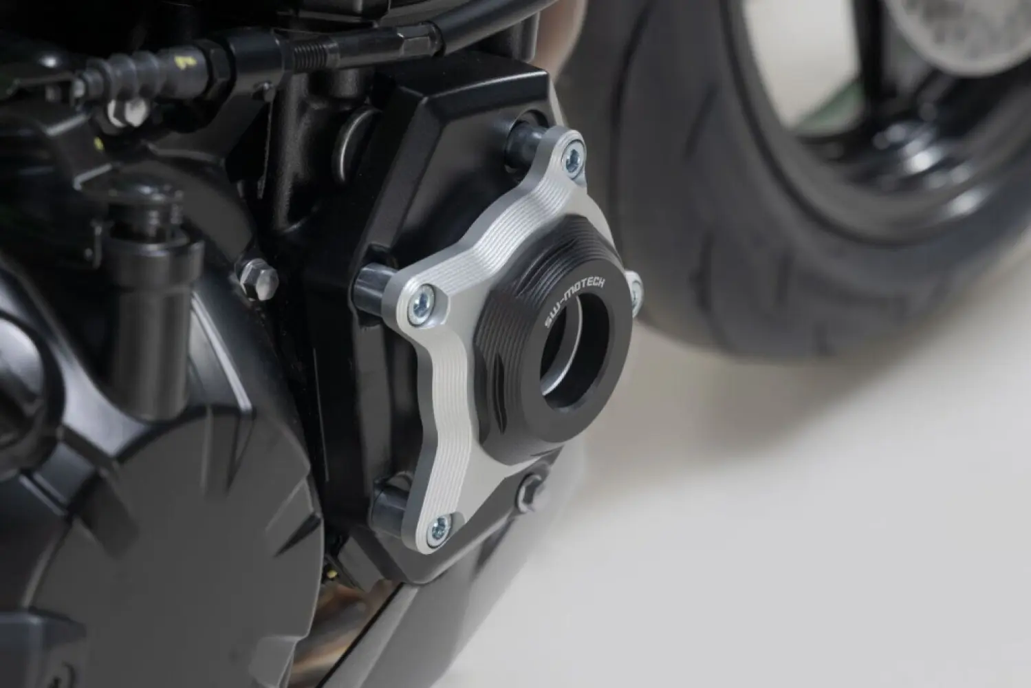 SW-MOTECH - ENGINE CASE PROTECTOR Z900 - 05062519