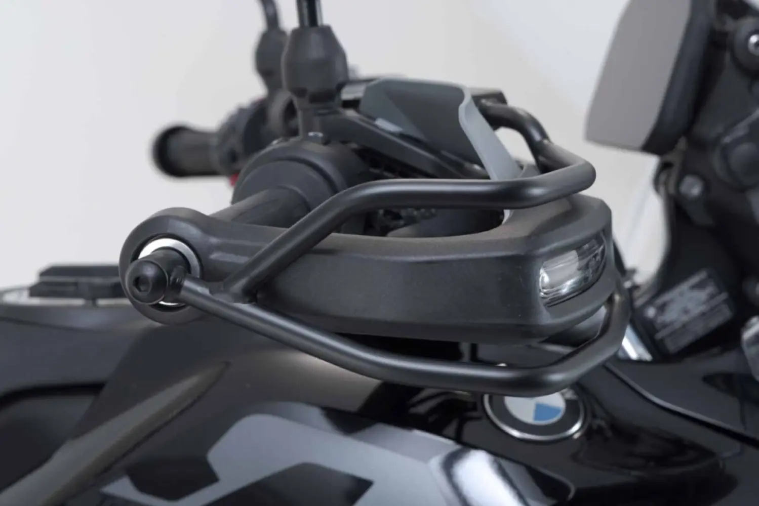 SW-MOTECH - HANDPROTECTOR GUARD R1300GS - 06352624