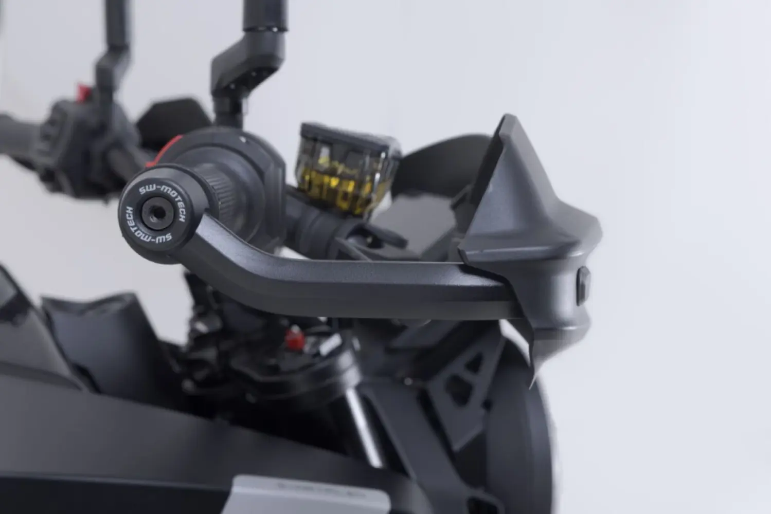 SW-MOTECH - HANDGUARD KIT ADVENTURE SVARTP - 06352743