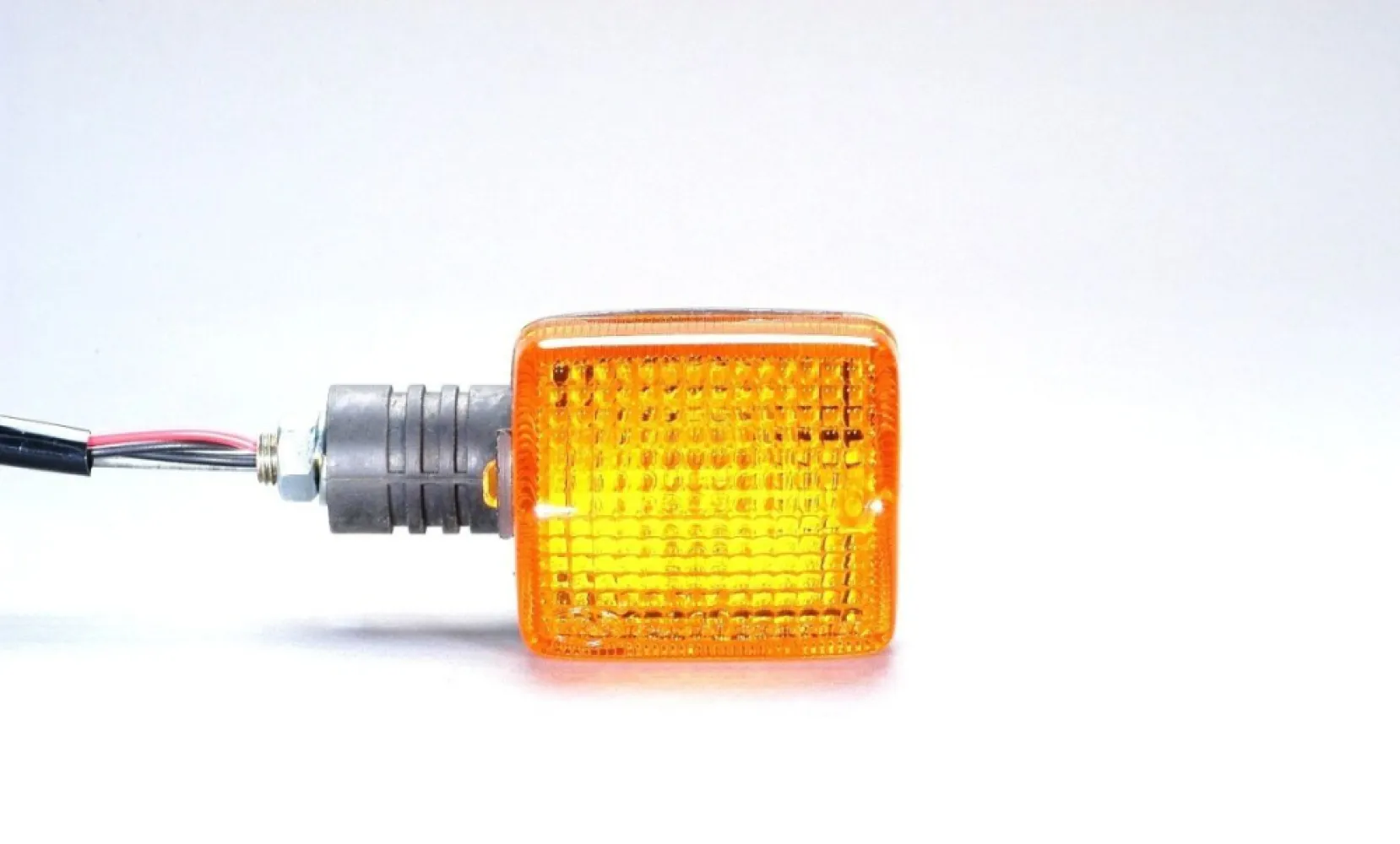K&S TECHNOLOGIES - TURN SIGNAL AMBER HO R - 20200655