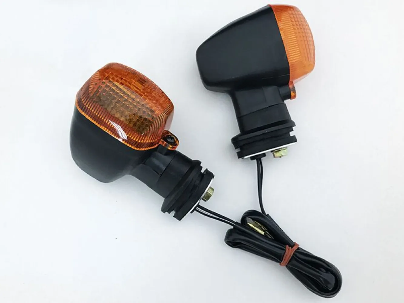 K&S TECHNOLOGIES - TURN SIGNAL AMBER YA FR - 20201130
